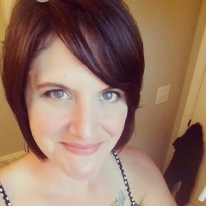 Meet your Posher, Ellie